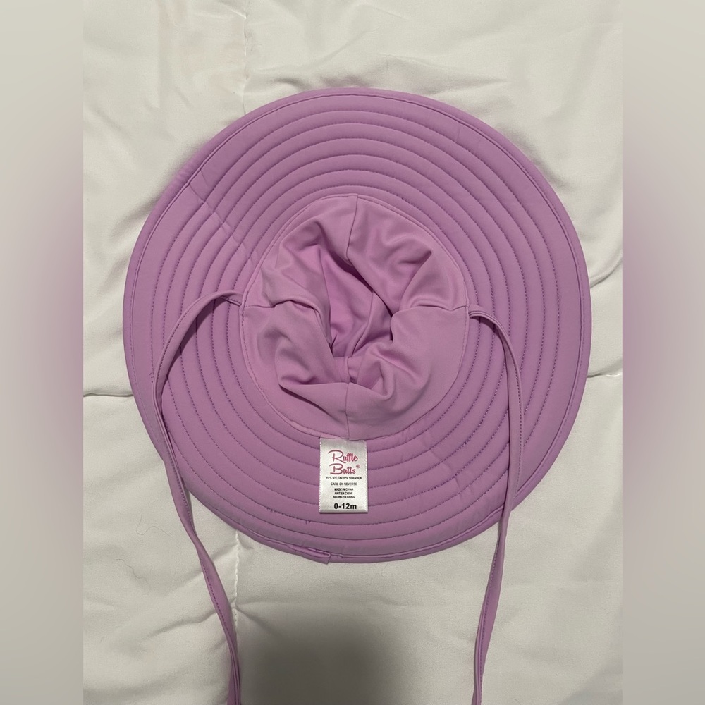 Ruffle butts girls purple hat 0-12 months